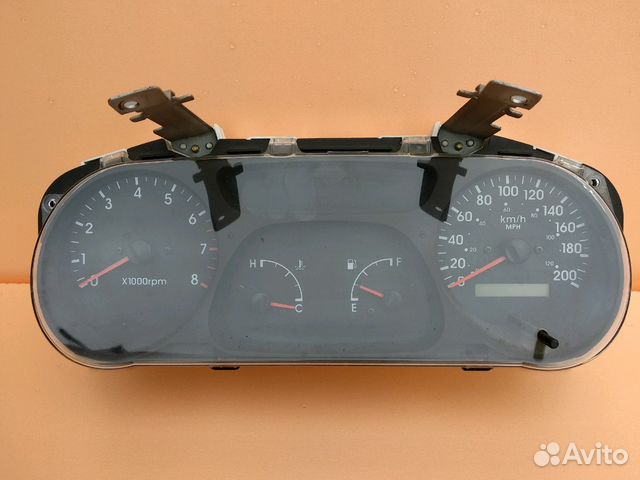 Приборная панель, щиток приборов Sportage 1