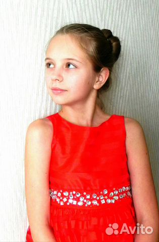 Концертное платье красного цвета Концертное платье красного цвета