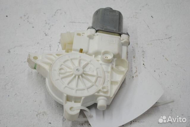 Стеклоподъемник задний левый Mercedes W166