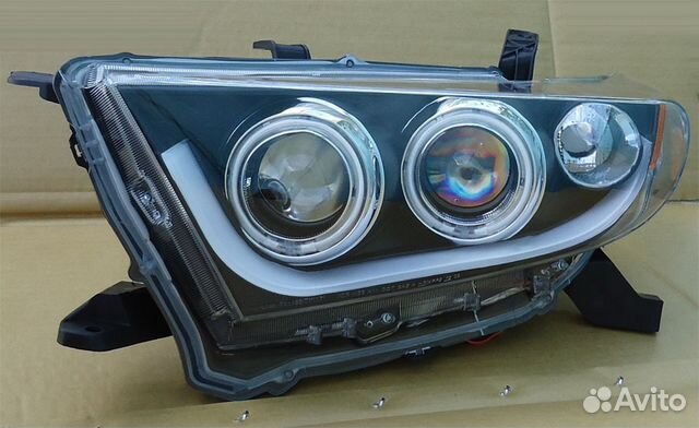 Toyota Highlander фары тюнинг Angel Eyes 2010-2013 Toyota Highlander фары тюнинг Angel Eyes 2010-2013