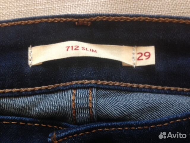 Синие джинсы Levi's 712 slim 29 размер 
