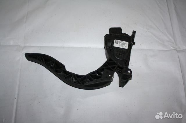 Педаль газа Audi A5 / Ауди А5 8K1723523 Педаль газа Audi A5 / Ауди А5 8K1723523