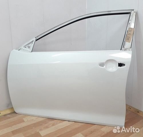 Дверь передняя левая хор.бу Toyota Camry 50 в цвет Дверь передняя левая хор.бу Toyota Camry 50 в цвет