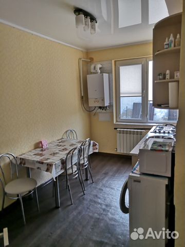 2-к квартира, 60 м², 1/1 эт.