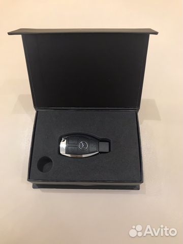 USB флешка на 8 Гб USB флешка на 8 Гб