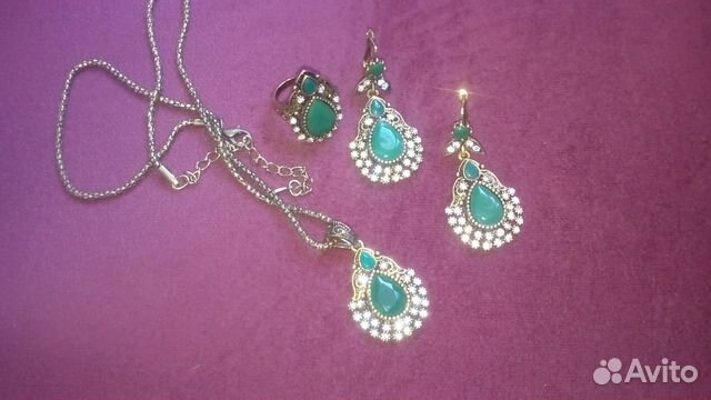 Продам набор бижутерии