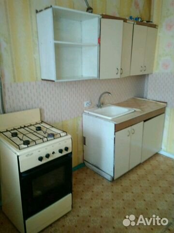 1-к квартира, 42 м², 3/5 эт. 1-к квартира, 42 м², 3/5 эт.
