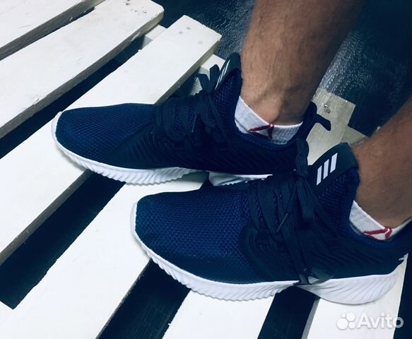 Кроссовки adidas