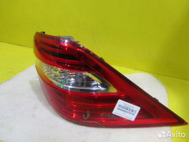 Фонарь правый внешний Mercedes-Benz M W166 (11-15) Фонарь правый внешний Mercedes-Benz M W166 (11-15)