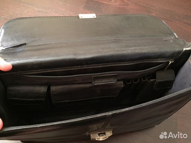 Портфель кожаный Портфель кожаный