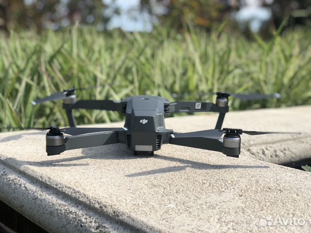 Квадрокоптер DJI mavic pro