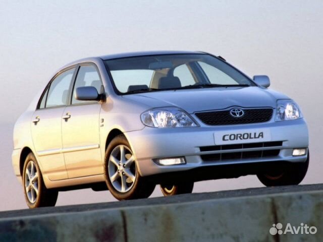 Кулак поворотный правый Toyota Corolla E12