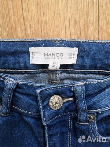 Джинсы mango