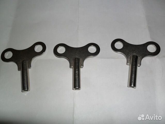 Ключ для часов и гитар