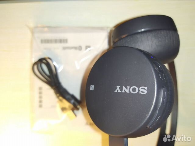 Беспроводные наушники Sony WH-CH400B Беспроводные наушники Sony WH-CH400B