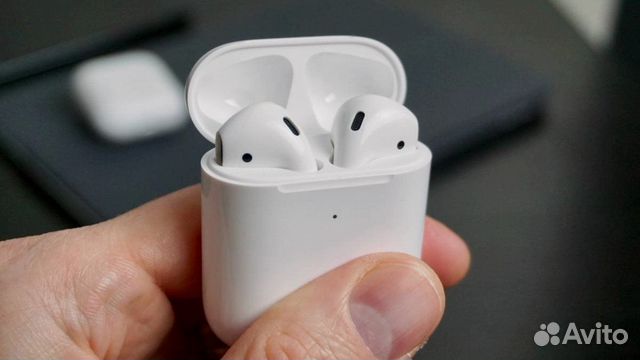 AirPods 2 AirPods 2
