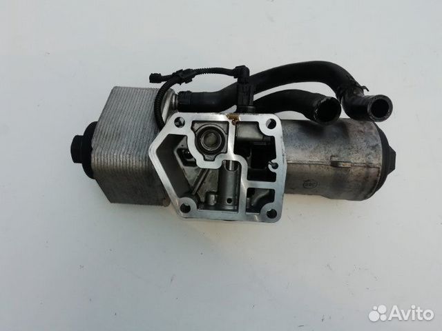 Корпус масляного фильтра Volkswagen Passat B6 2.0