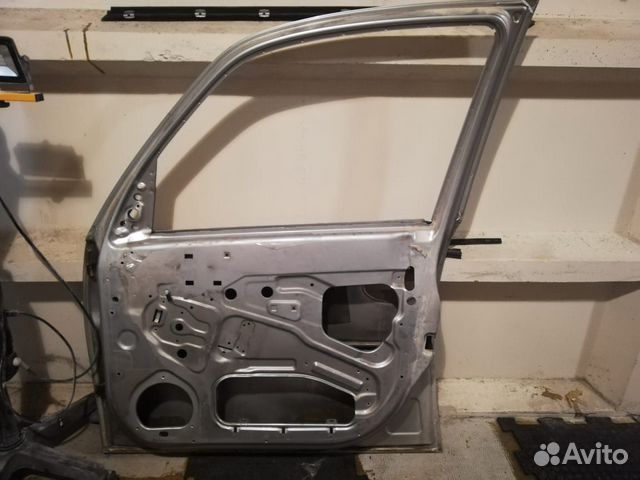 Дверь передняя правая Опель мерива