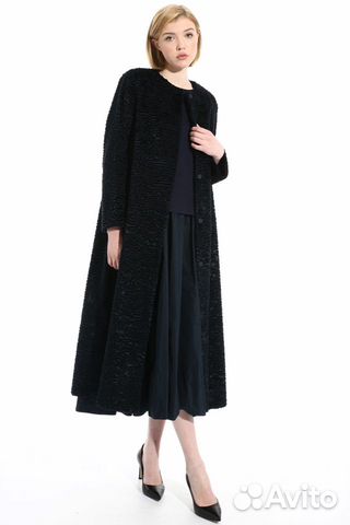 Пальто Max Mara астраган Пальто Max Mara астраган