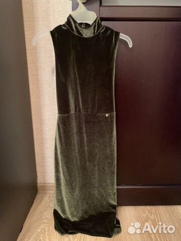 Платье Guess Платье Guess