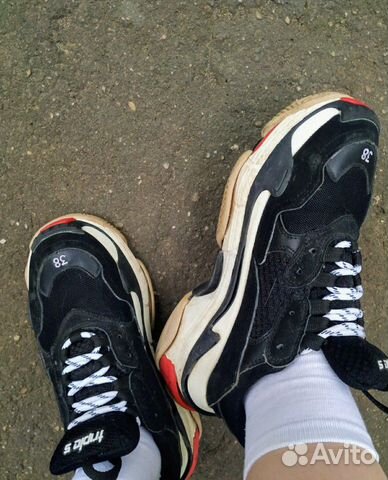 Кроссовки balenciaga triple S black white Кроссовки balenciaga triple S black white