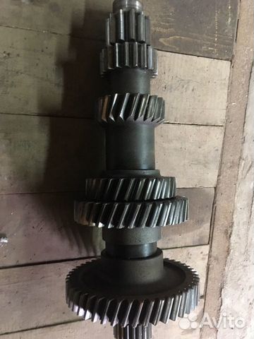 Промежуточный вал кпп камаз в сборе(оригинал)