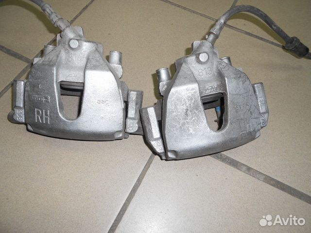 Суппорт передний L/R для Ford Focus II 2005-2011 Суппорт передний L/R для Ford Focus II 2005-2011