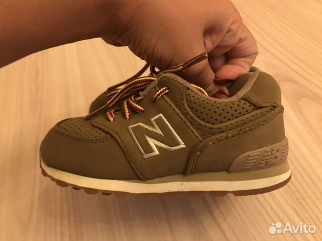 Кроссовки унисекс new balance (оригинал) 8,5us (16 Кроссовки унисекс new balance (оригинал) 8,5us (16