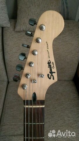 Электрогитара fender squier bullet strat