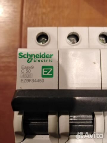 Автоматический выключатель Schneider Electric Автоматический выключатель Schneider Electric