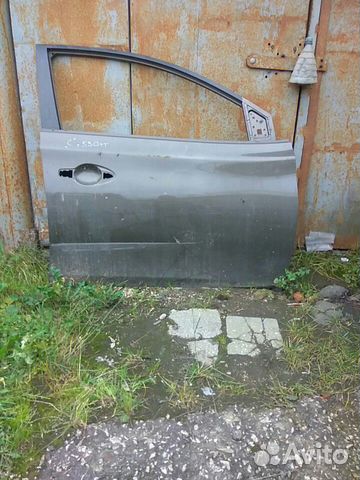 Дверь передняя правая Nissan Tiida II