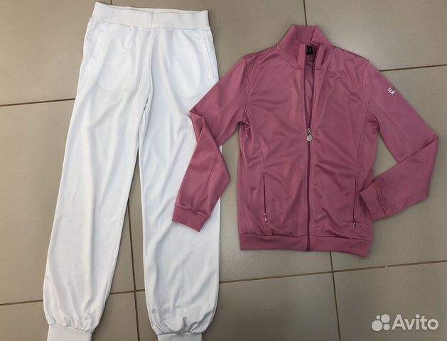 Спортивный костюм Emporio Armani (оригинал) Спортивный костюм Emporio Armani (оригинал)
