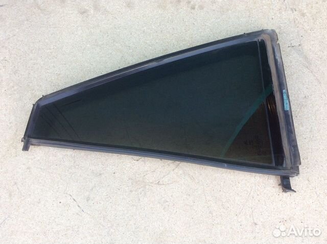Стекло двери задней левой форточка Mercedes W251 R