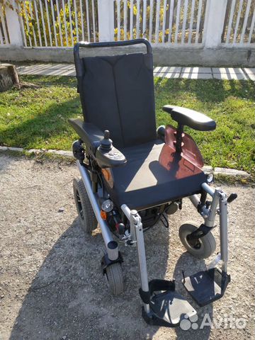 Инвалидная кресло-коляска электрическая