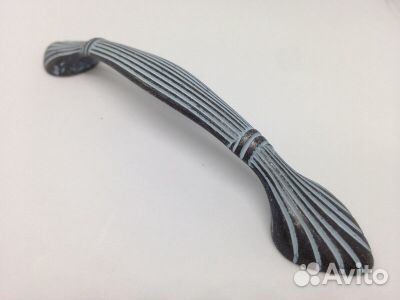 Новые Ручки-скобы 96 мм 6 шт Новые Ручки-скобы 96 мм 6 шт