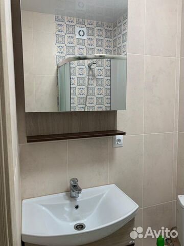 1-к квартира, 38 м², 1/4 эт.