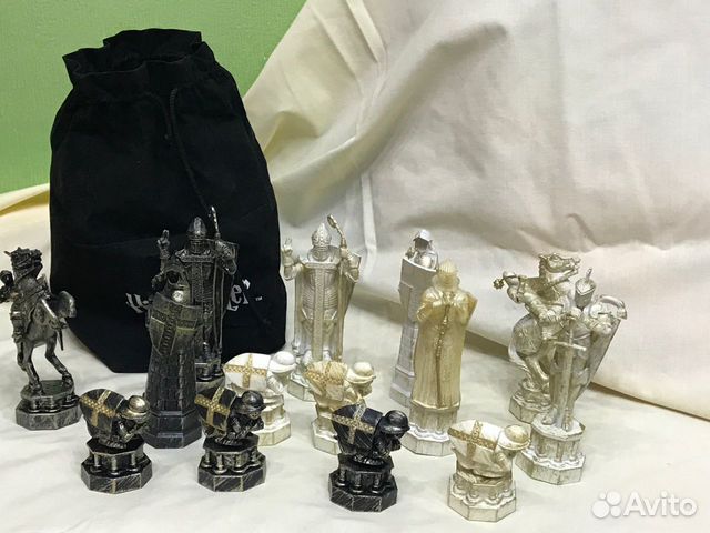 Набор шахматных фигурок Гарри Поттера с эффектами