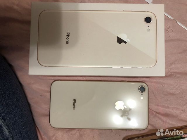 Телефон iPhone