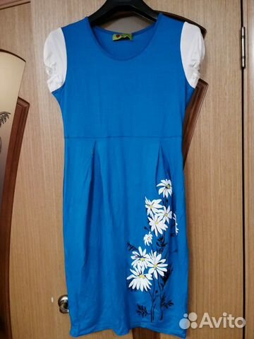 Платья новые. Размер 46 Платья новые. Размер 46