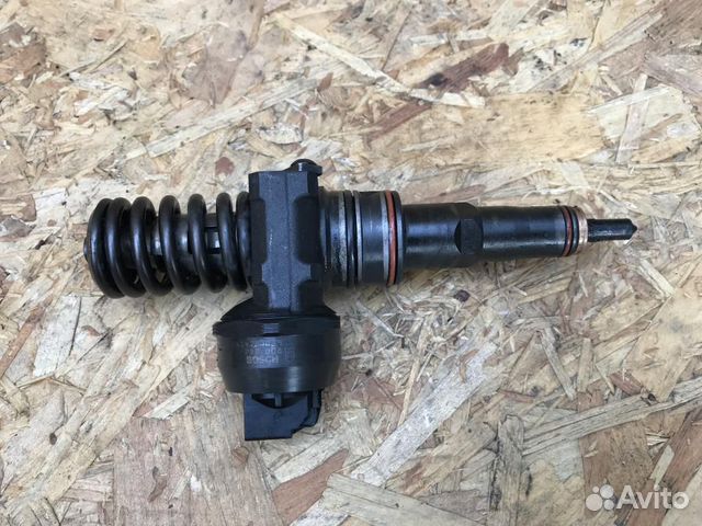 Насос-форсунка 038130073AL VAG Насос-форсунка 038130073AL VAG