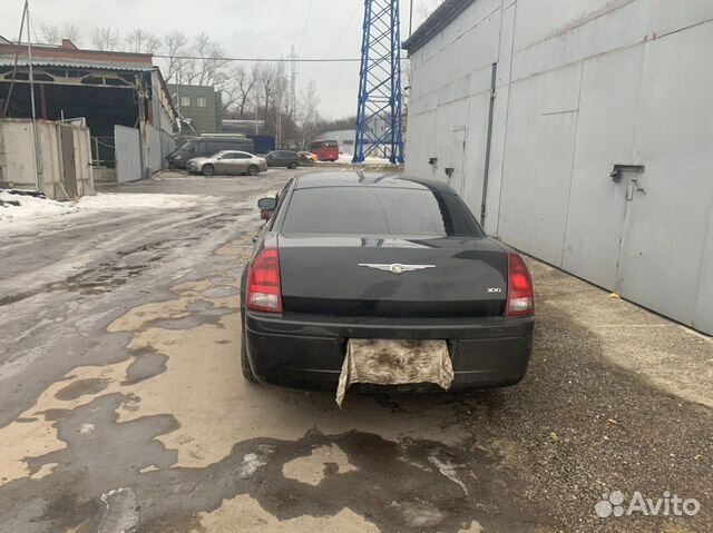 Фара капот бампер Chrysler 300c