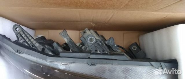 Лада Веста - фара правая Лада Веста - фара правая