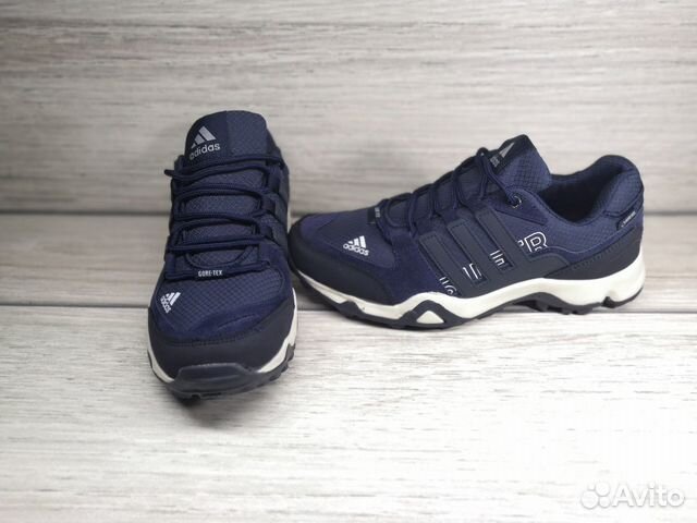Кроссовки Adidas Gоre-Tex муж, 45 Кроссовки Adidas Gоre-Tex муж, 45