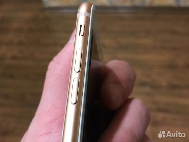 Телефон iPhone 8 64 gb Телефон iPhone 8 64 gb