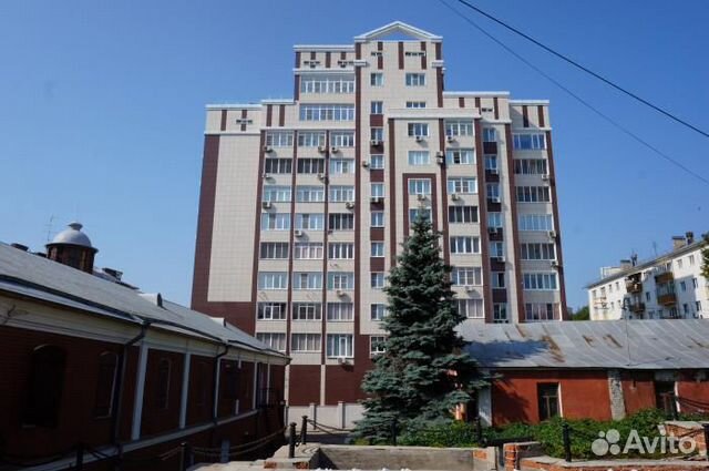 4-к квартира, 200 м², 9/10 эт.