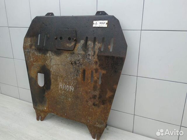 Защита двигателя 111040131 Mitsubishi Outlander XL