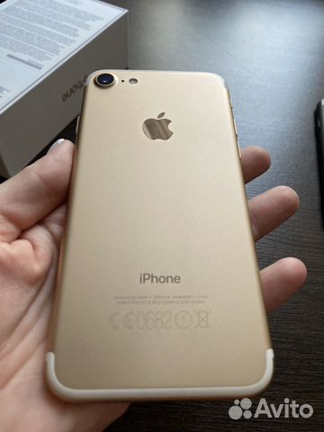 Телефон iPhone 7 32 Gb Телефон iPhone 7 32 Gb