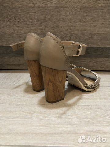 Босоножки кожаные 38 р-р