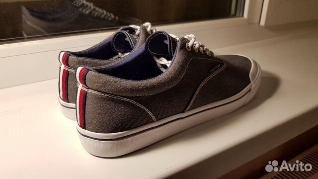 Новые кеды (слипоны) tommy hilfiger оригинал Новые кеды (слипоны) tommy hilfiger оригинал