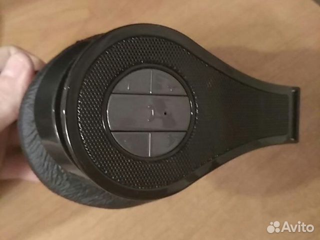 Беспроводные наушники Qumo Беспроводные наушники Qumo